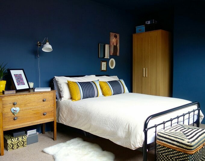 33 Erstaunliche Dunkelblaue Schlafzimmer-Design-Ideen, Die Sie Inspirieren